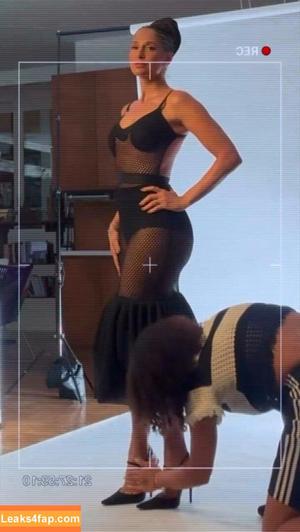 Camila Pitanga photo #0111