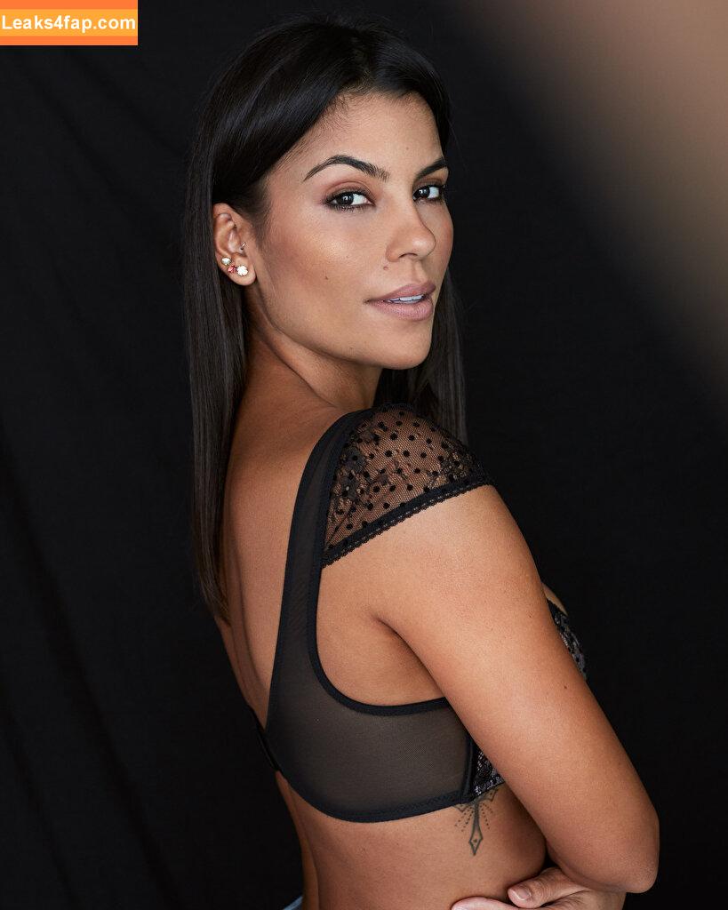 Camila Tavares /  leaked photo photo #0014