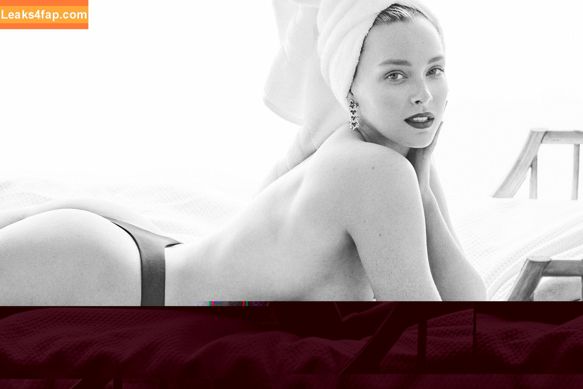 Camille Kostek / camillekostek leaked photo photo #0202