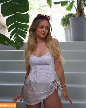 Camille LV photo #0109