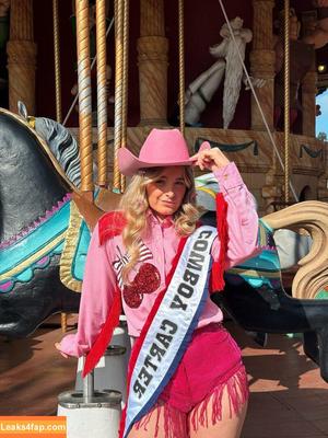 Camille LV photo #0115