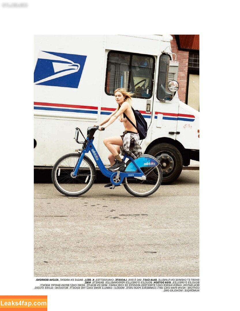 Camille Rowe / fingermonkey leaked photo photo #0164