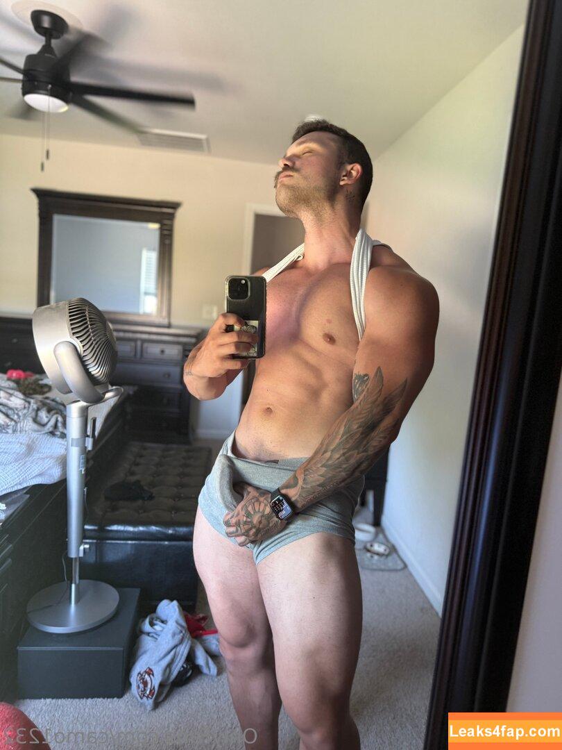 camo1232 /  leaked photo photo #0005