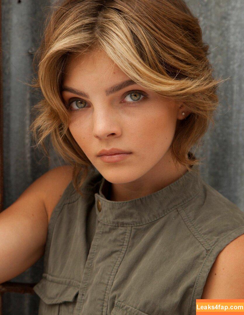 Camren Bicondova /  слитое фото фото #0003