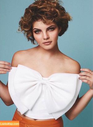 Camren Bicondova photo #0045