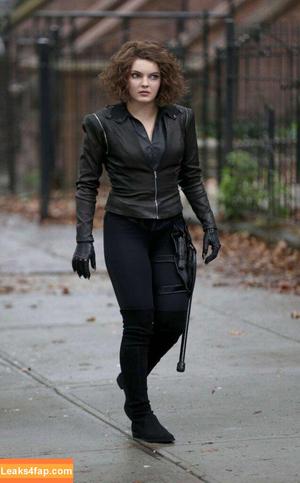 Camren Bicondova фото #0068