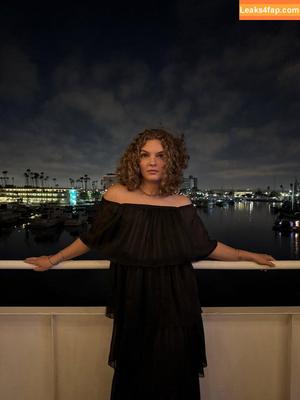 Camren Bicondova photo #0076