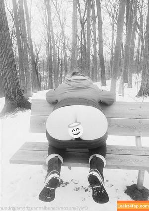 canadiannaughtyneighbour фото #0020