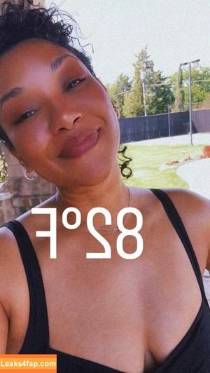 Candice Patton photo #0092