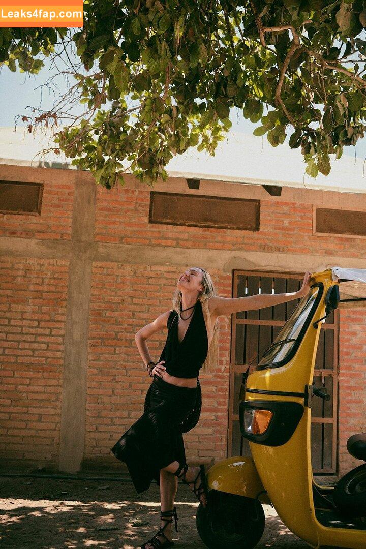 Candice Swanepoel / angelcandice / angelcandices / candiceswanepoel / https: leaked photo photo #0211