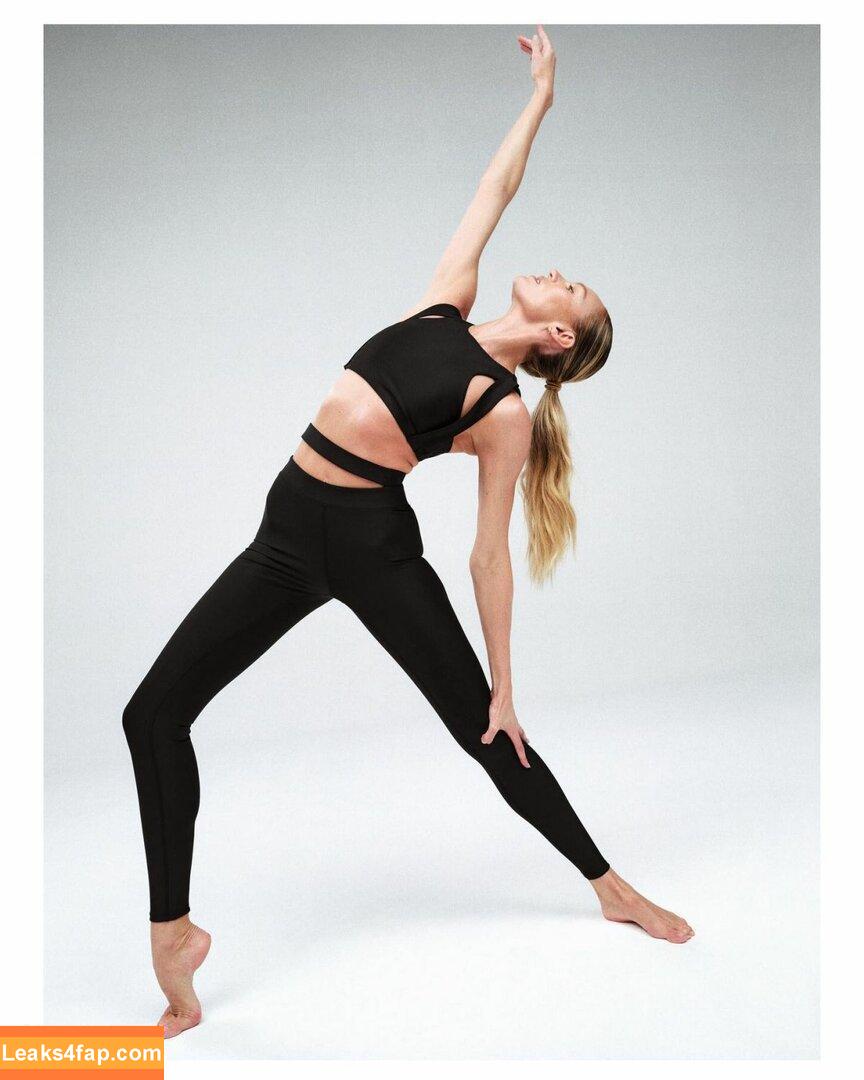 Candice Swanepoel / angelcandice / angelcandices / candiceswanepoel / https: leaked photo photo #0266