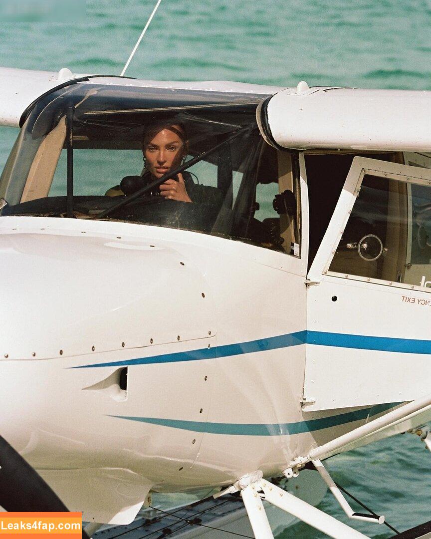 Candice Swanepoel / angelcandice / candiceswanepoel leaked photo photo #0979