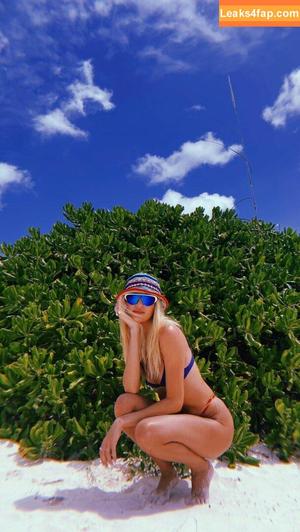 Candice Swanepoel photo #0009