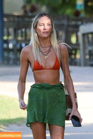 Candice Swanepoel photo #0055