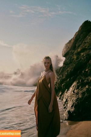 Candice Swanepoel photo #0207