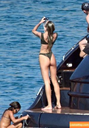 Candice Swanepoel photo #0827