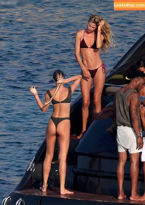 Candice Swanepoel photo #0841