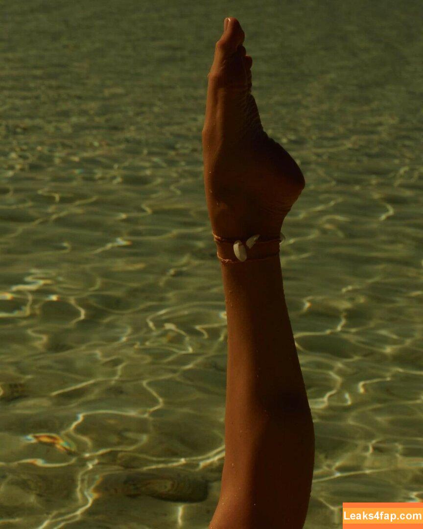Candice Swanepoel / angelcandice / candiceswanepoel leaked photo photo #1065
