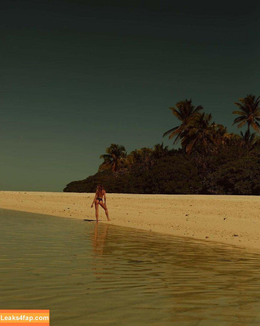 Candice Swanepoel / angelcandice / candiceswanepoel leaked photo photo #1066