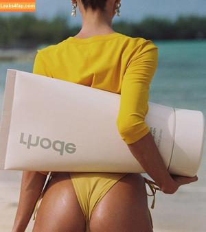 Candice Swanepoel photo #1034