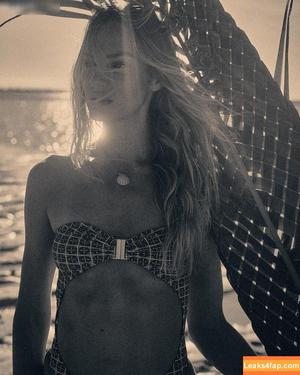 Candice Swanepoel photo #1219