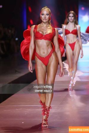 Candice Swanepoel photo #1553