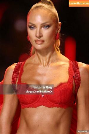 Candice Swanepoel photo #1564