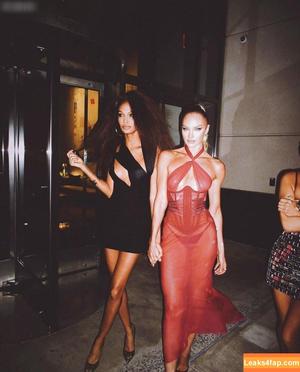 Candice Swanepoel photo #1583