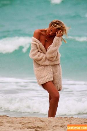Candice Swanepoel photo #1592