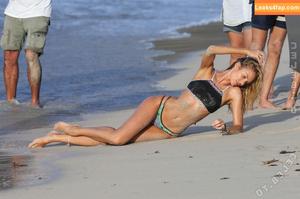 Candice Swanepoel photo #2122