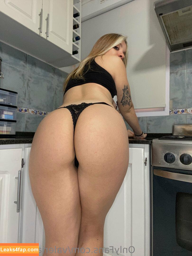 candy_adams /  leaked photo photo #0016