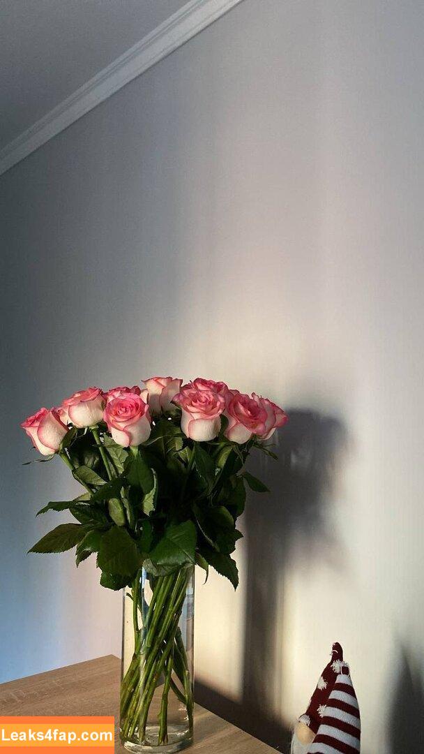 candy_kate69 / LoveSpellGaze / candy.kate69 leaked photo photo #0033