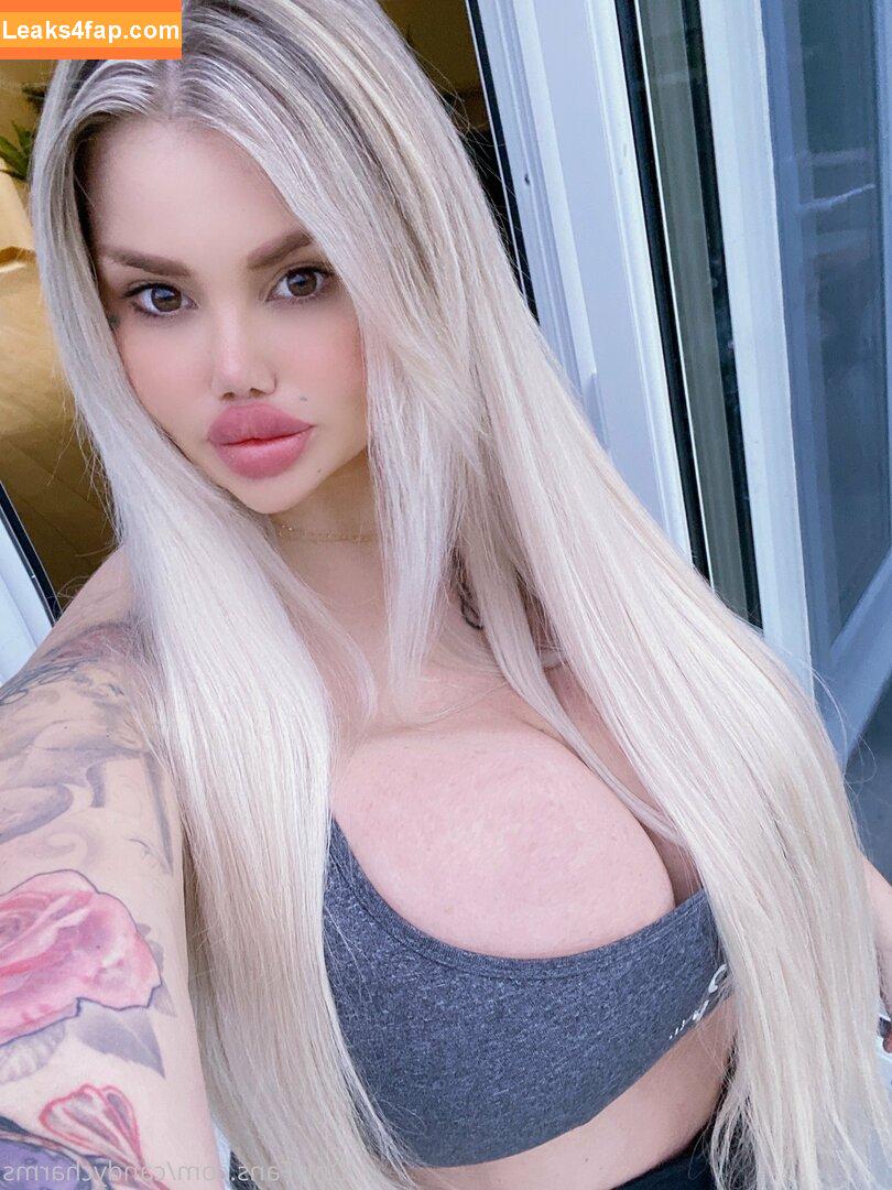 candycharms / candycharmsofficialx leaked photo photo #0103