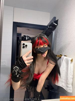candyxwaifu photo #0013