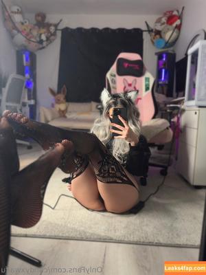 candyxwaifu photo #0014