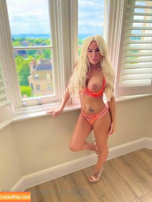 capricejane photo #0003