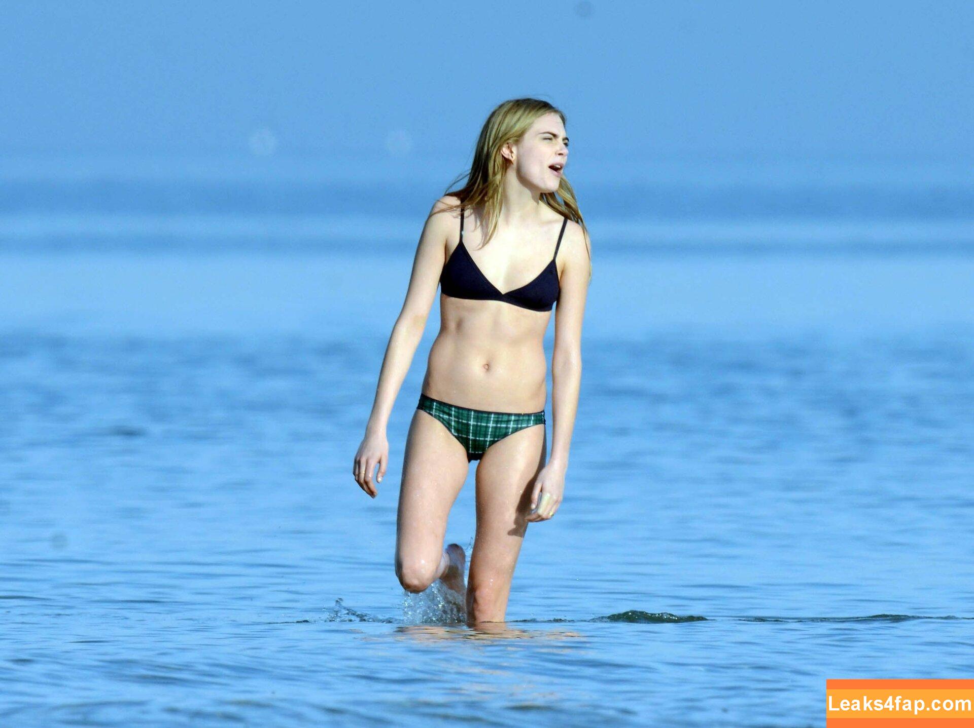 Cara Delevingne / CaraDelevingneOfficialPage / caradelevingne слитое фото фото #0002