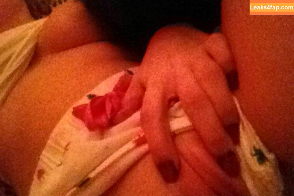 Cara Delevingne / CaraDelevingneOfficialPage / caradelevingne слитое фото фото #0016