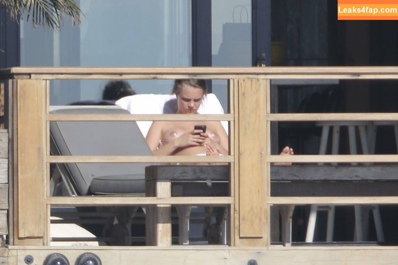 Cara Delevingne / CaraDelevingneOfficialPage / caradelevingne слитое фото фото #0024