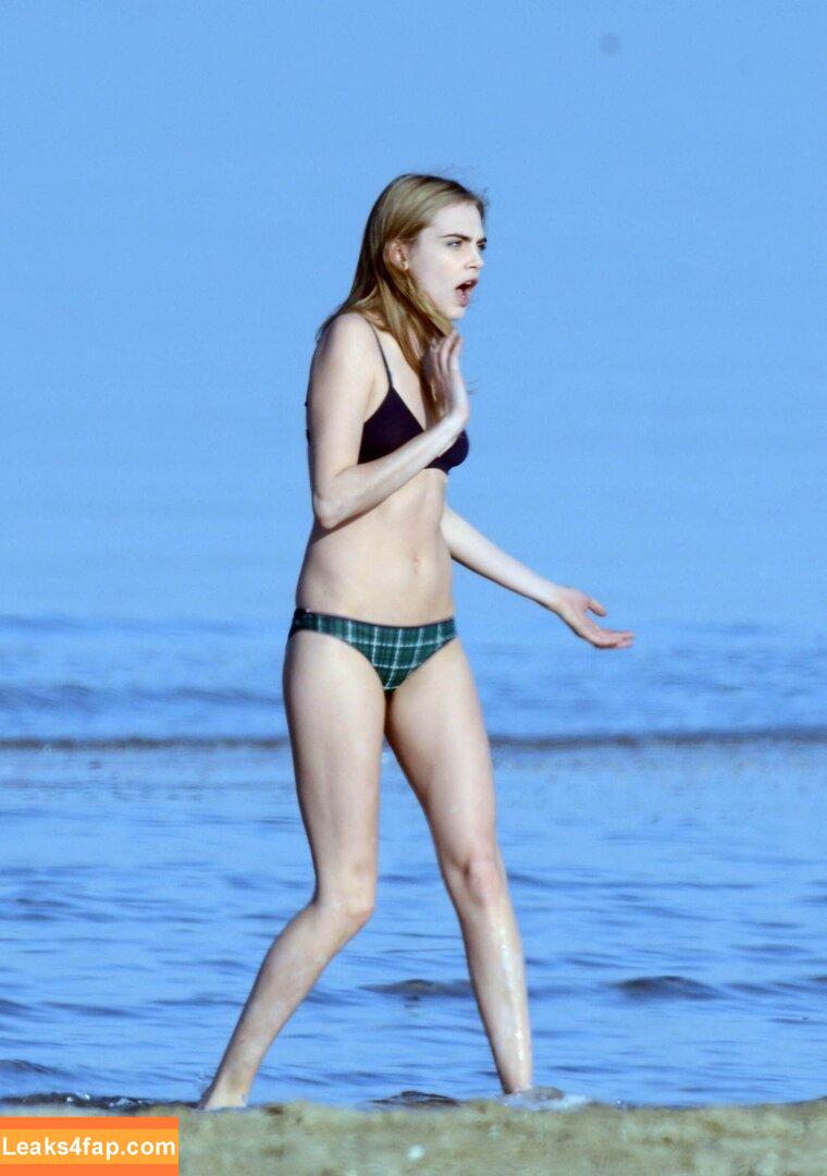 Cara Delevingne / CaraDelevingneOfficialPage / caradelevingne слитое фото фото #0087