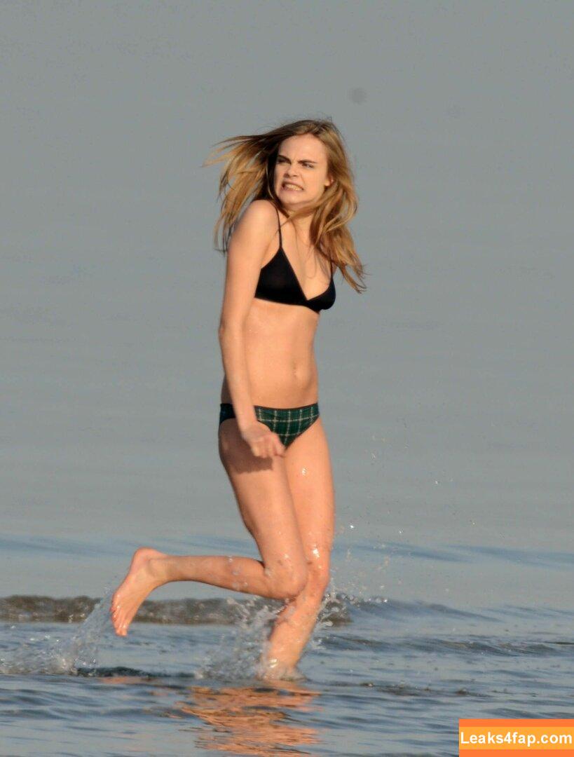 Cara Delevingne / CaraDelevingneOfficialPage / caradelevingne слитое фото фото #0096