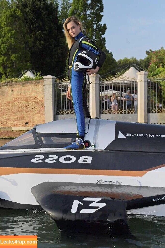 Cara Delevingne / CaraDelevingneOfficialPage / caradelevingne слитое фото фото #0141