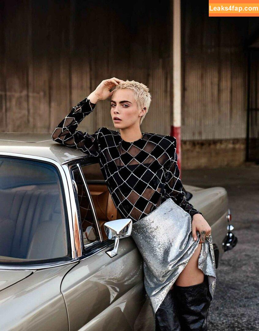 Cara Delevingne / CaraDelevingneOfficialPage / caradelevingne слитое фото фото #0230