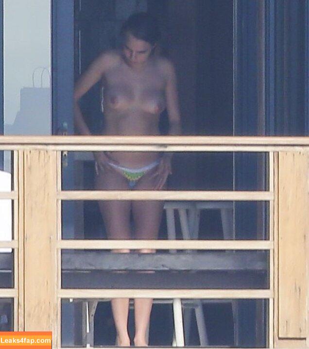 Cara Delevingne / CaraDelevingneOfficialPage / caradelevingne слитое фото фото #0248