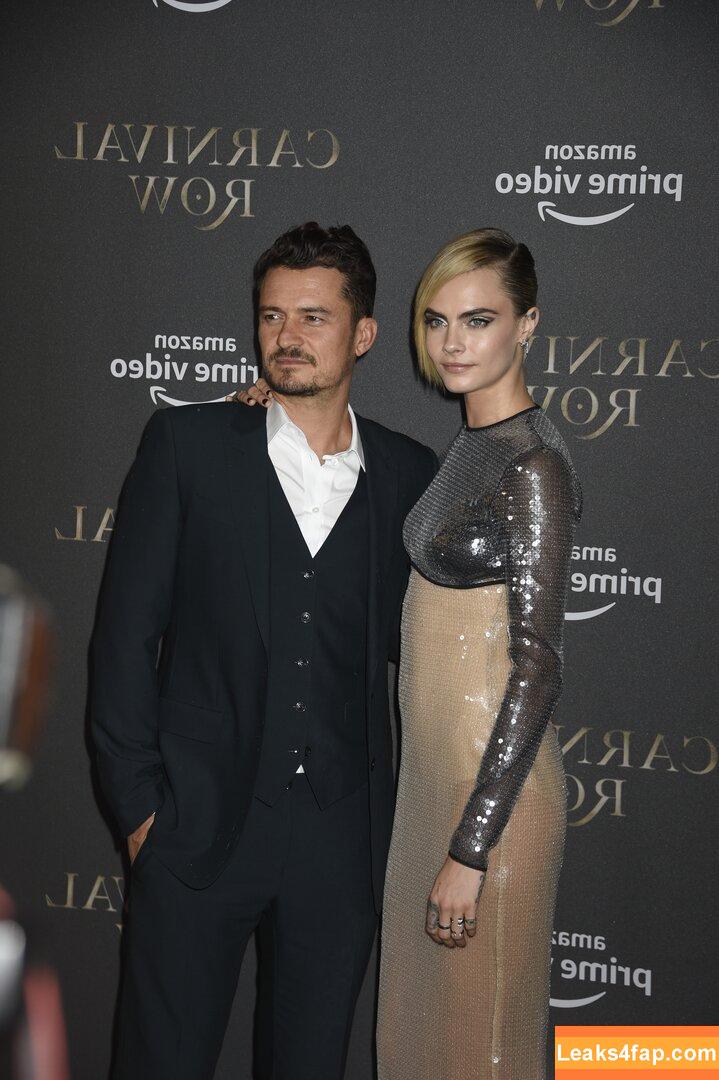 Cara Delevingne / CaraDelevingneOfficialPage / caradelevingne слитое фото фото #0259