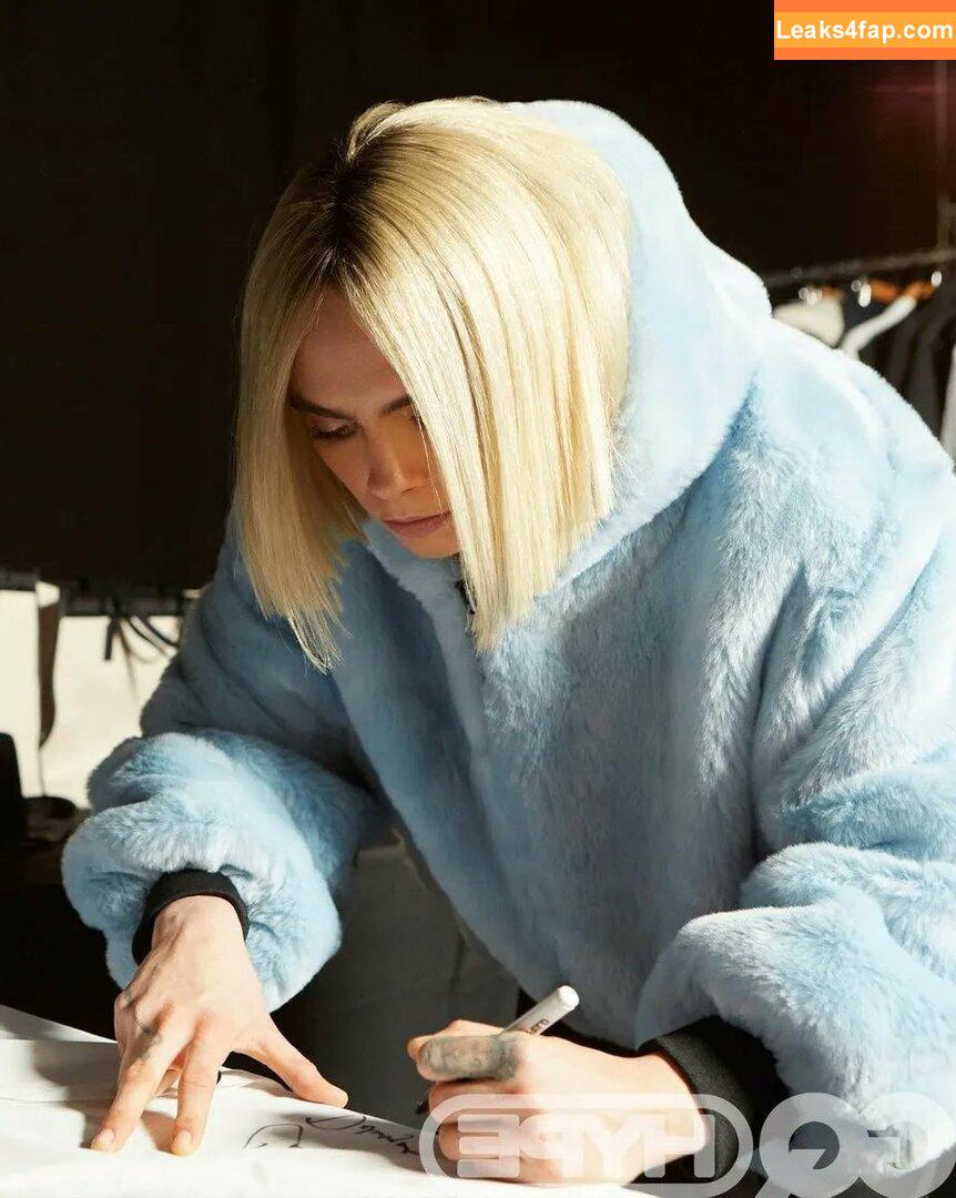 Cara Delevingne / CaraDelevingneOfficialPage / caradelevingne слитое фото фото #0289