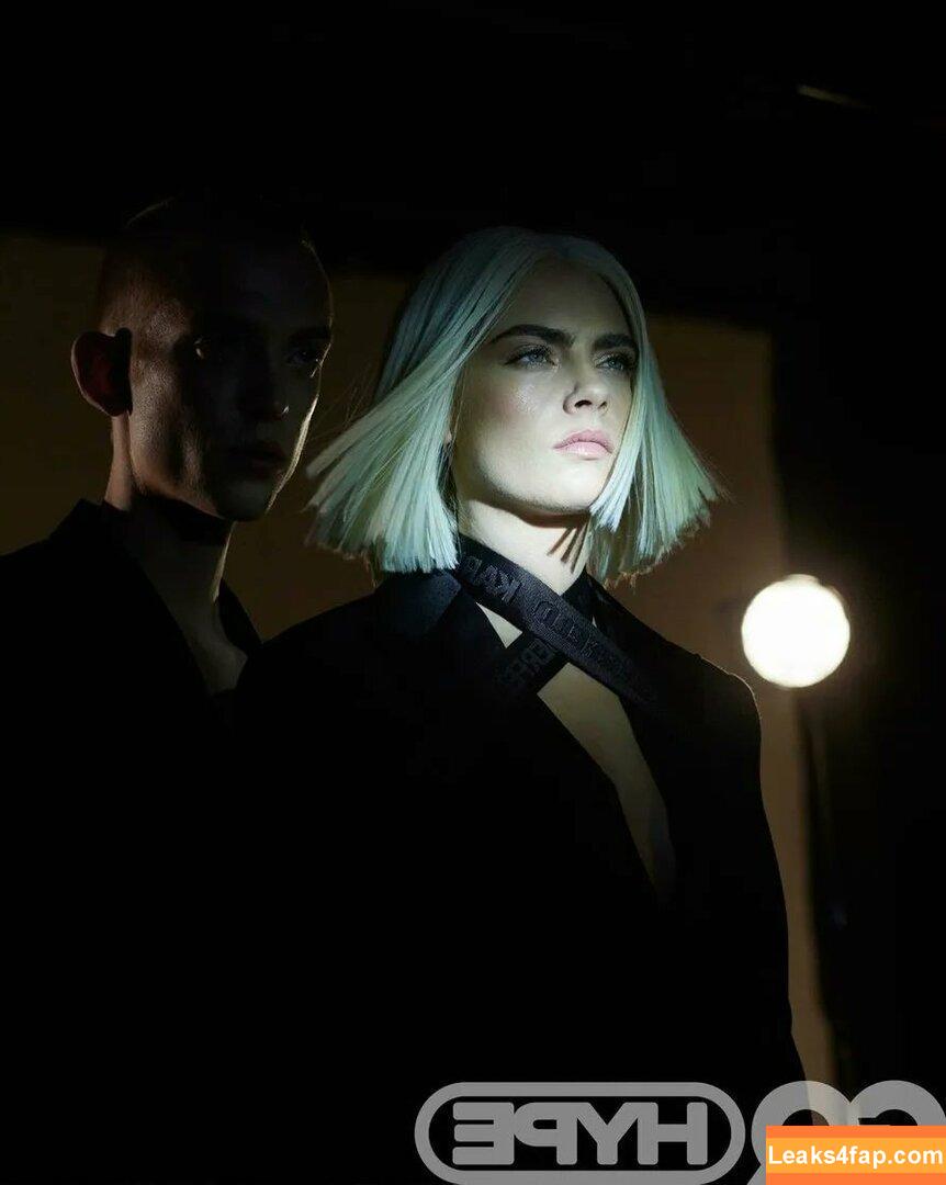 Cara Delevingne / CaraDelevingneOfficialPage / caradelevingne слитое фото фото #0290