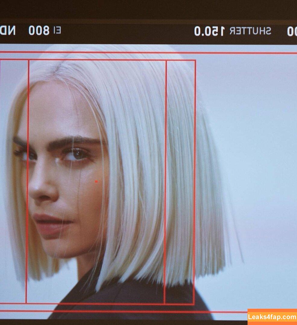 Cara Delevingne / CaraDelevingneOfficialPage / caradelevingne слитое фото фото #0291