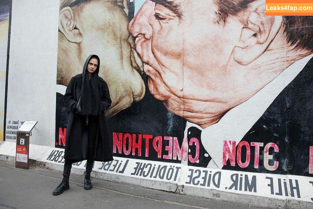 Cara Delevingne / CaraDelevingneOfficialPage / caradelevingne слитое фото фото #0414