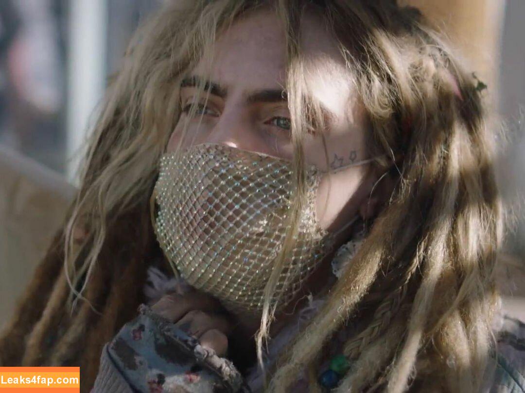 Cara Delevingne / CaraDelevingneOfficialPage / caradelevingne слитое фото фото #0461